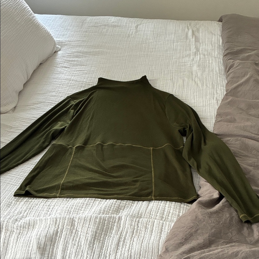 Olive Green Long Sleeve Top, mock turtleneck, soft, xl
